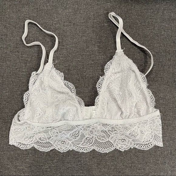 Brandy Melville Other - NWT/NWOT Brandy Melville Lace Bra in a light gray/dove color